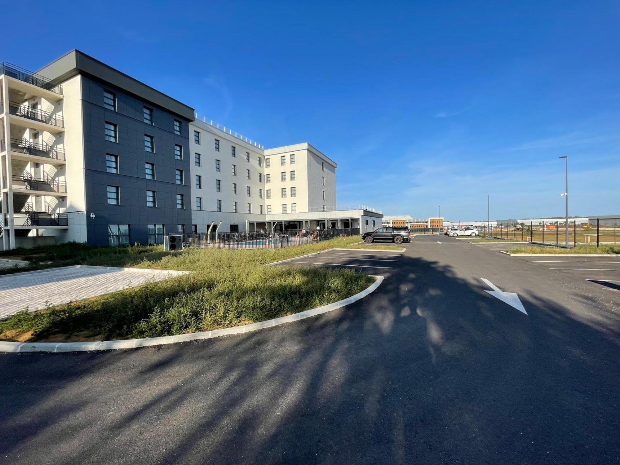 Dijon Sud - By Ihg Longvic